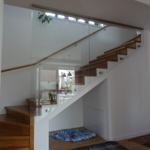 Sklenená stena s funkciou zábradlia Liptovský Mikuláš